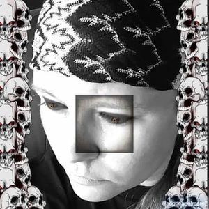 Meet your Posher, Michaela